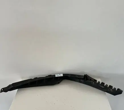 Skoda Octavia Mk2 (1Z) Front bumper mounting bracket 1Z0807184D