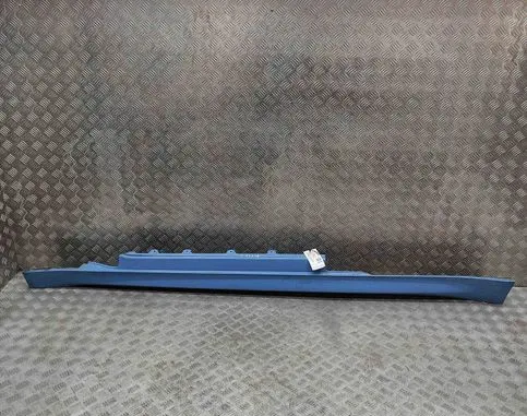 BMW M4 F82 F83 Sill 8054291