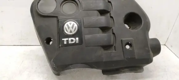 Engine cover (trim)