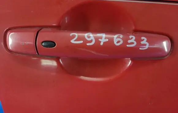 Suzuki SX4 Front door exterior handle 8281063811Z9T