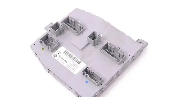 Mercedes-Benz GLC X253 C253 Central body control module A2229021112 A2059006822