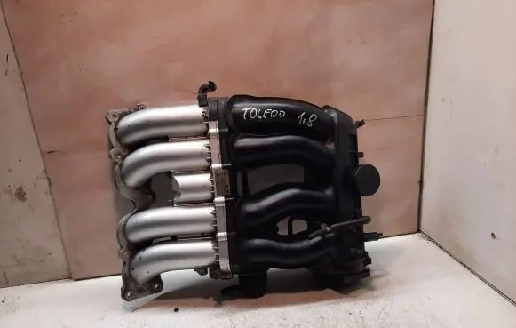 Seat Toledo II (1M) Intake manifold 06A133925GB
