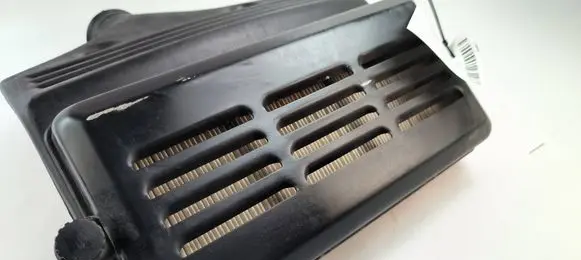 Chevrolet Corvette Air filter box 