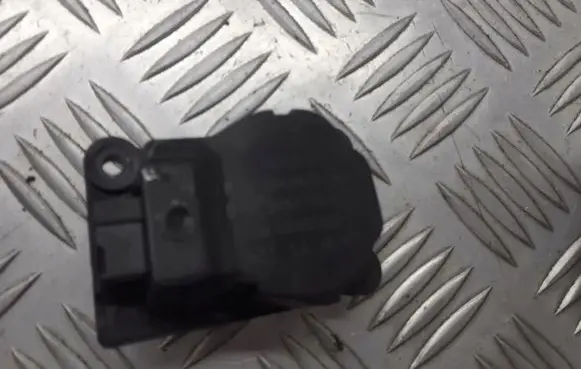 Opel Vectra C A/C air flow flap actuator/motor 09180203