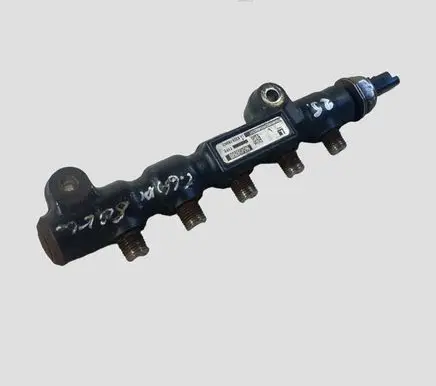Citroen Xsara Picasso Fuel main line pipe 9654592680