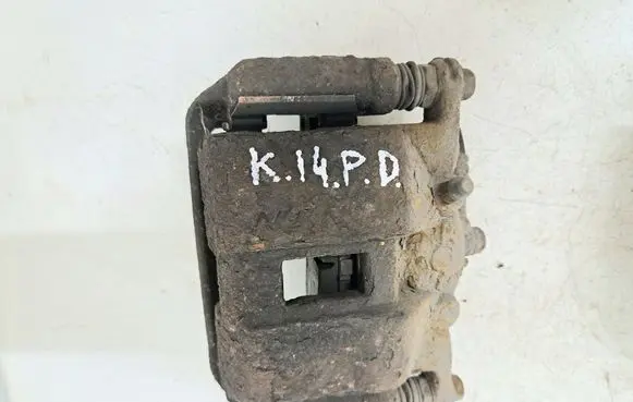 Front brake caliper
