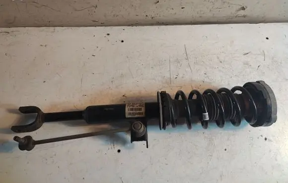 BMW 5 F10 F11 Front shock absorber with coil spring 6784089