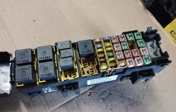 Jeep Grand Cherokee (WK) Fuse box set 56050346AG