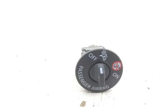 Renault Kadjar Passenger airbag on/off switch 681995290R