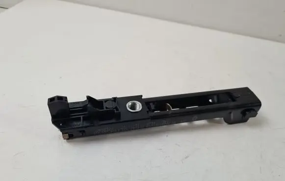 Volkswagen PASSAT B7 Seat belt adjustment motor 1T0857819B