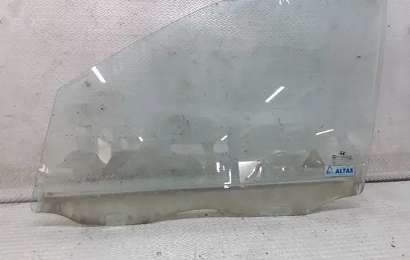 Hyundai Santa Fe Front door window glass four-door