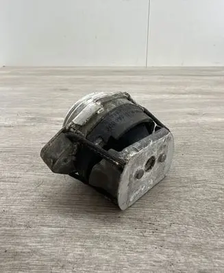 Volkswagen Phaeton Gearbox mount 3D0399152N 8D0399151AF