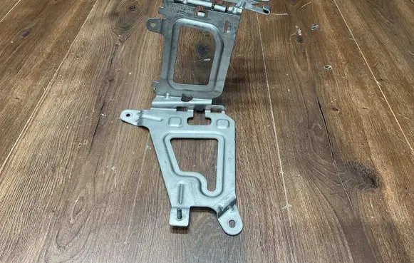 Mercedes-Benz E W213 Engine control unit holder A2055451340