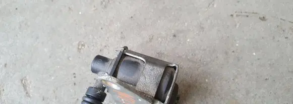 Nissan Note (E11) Valve vacuum 