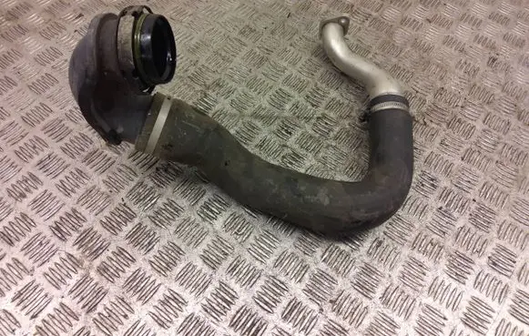 Opel Insignia A Intercooler hose/pipe 2003268