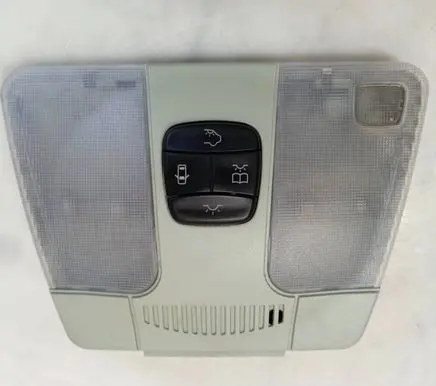 Mercedes-Benz E W210 Front seat light 148564