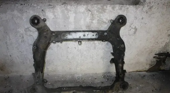 Volvo XC90 Rear subframe 