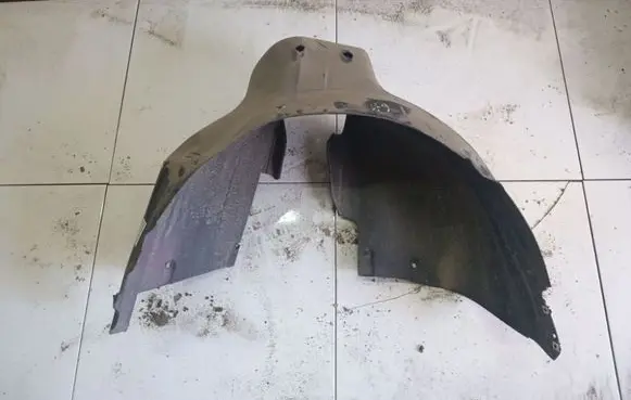 Audi 80 90 S2 B4 Rear arch fender liner splash guards 