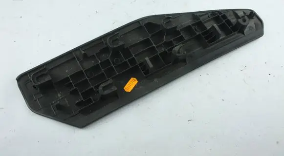 Volkswagen Amarok Rear sill trim cover 2H7864678