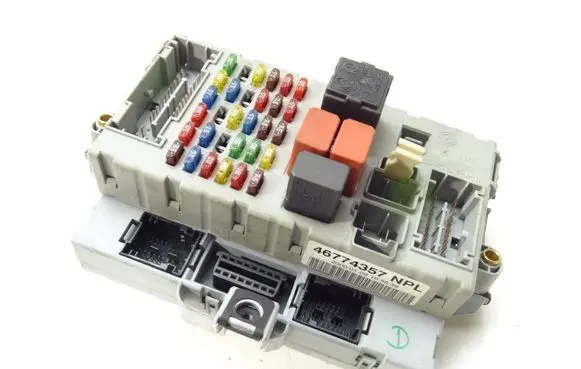 Fiat Punto (188) Other control units/modules 46774357