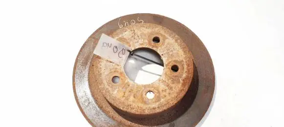 Chrysler Pacifica Rear brake disc neventiliuojamas