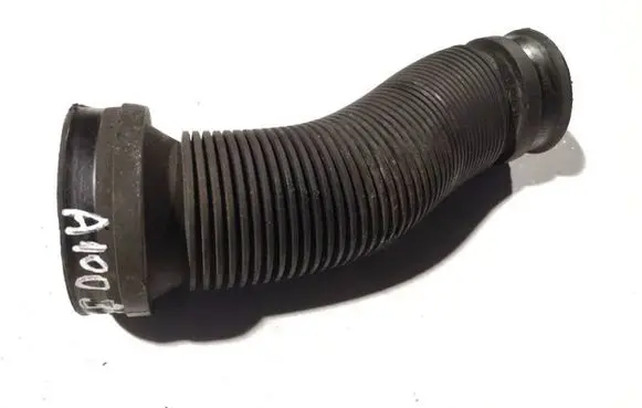 Opel Astra H Air intake hose/pipe