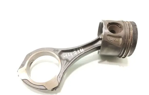 Jeep Grand Cherokee (WK) Piston with connecting rod 