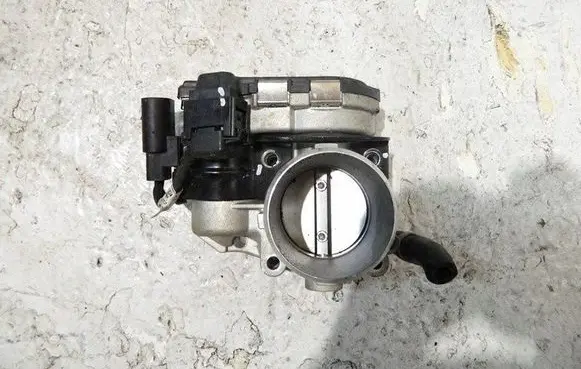 KIA Ceed Throttle valve 1226ASD