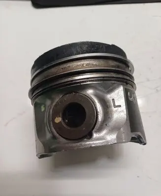 Toyota Land Cruiser (J150) Piston 86L93
