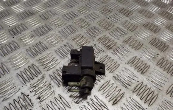 Renault Master III Turbo solenoid valve 8200790180 70181405