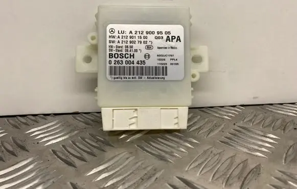 Mercedes-Benz E W212 Parking PDC control unit/module A2129009505