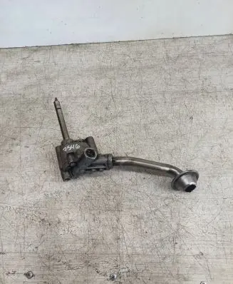 Volkswagen PASSAT B5 Oil pump 026115153A