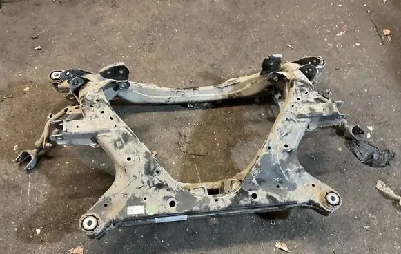 Tesla Model 3 Rear subframe 104458001C CF0213132A0318