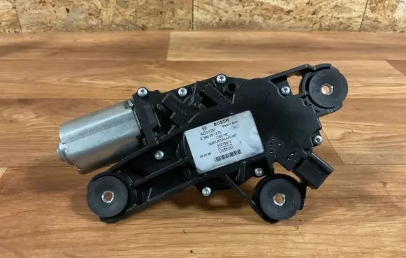 Volvo V50 Rear window wiper motor 31218473 0390201875 3M51R17K441AF