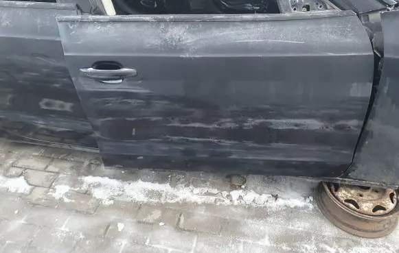 Audi A5 8T 8F Front door 10243027