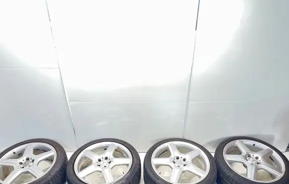Mercedes-Benz S W221 R20 alloy rim A2214012402 A2214012502