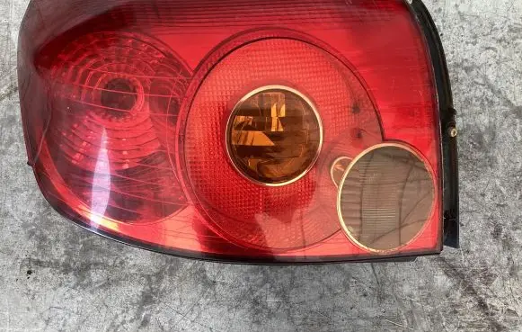 Toyota Avensis T250 Rear/tail lights RS1022001