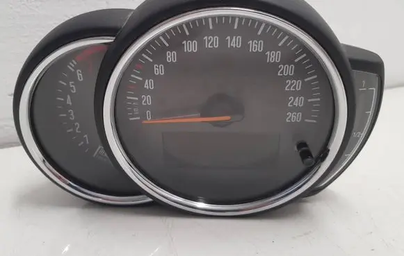 Mini One - Cooper F56 F55 Speedometer (instrument cluster) 877967501 BM0560201 9265439