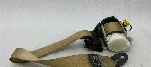 Mercedes-Benz R W251 Front seatbelt buckle A2518600485