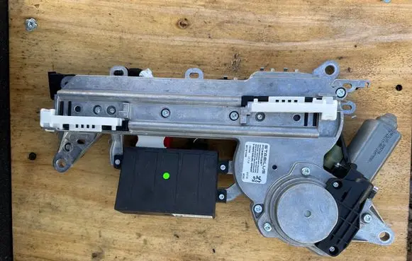 Peugeot 508 Tailgate boot lock/latch motor 9677615380 253344