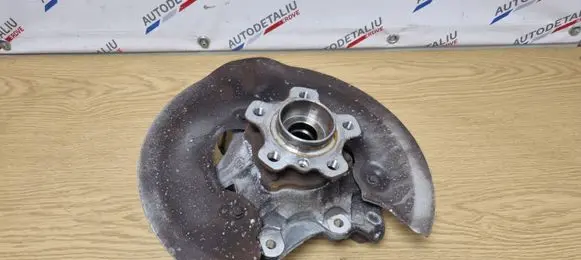 BMW 3 G20 G21 Rear wheel hub 6898480