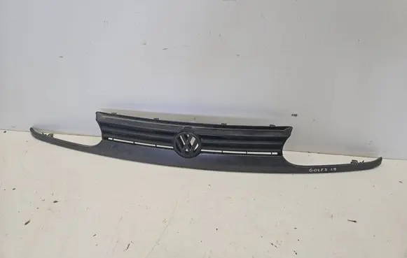 Volkswagen Golf III Front grill 1H6853653