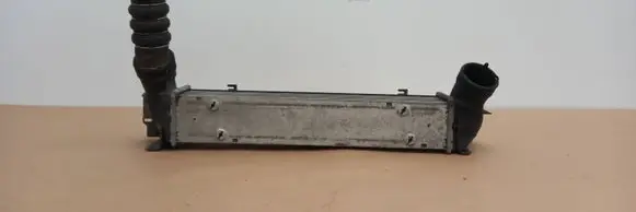 BMW 3 E90 E91 Intercooler radiator 3093796