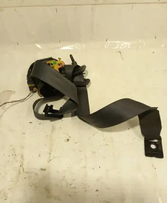 Renault Megane II Third row seat belt E507744