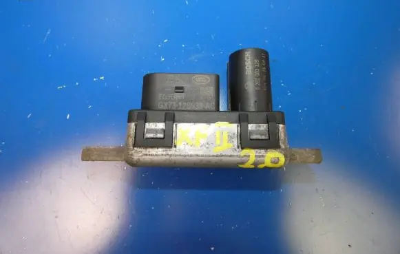 Jaguar XF Glow plug pre-heat relay GX73-12B533-AC