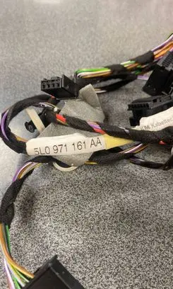 Skoda Yeti (5L) Rear door wiring loom 5L0971161AA