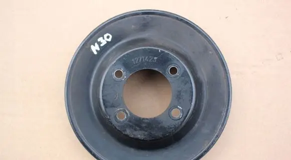 BMW 5 E34 Water pump pulley 1271423
