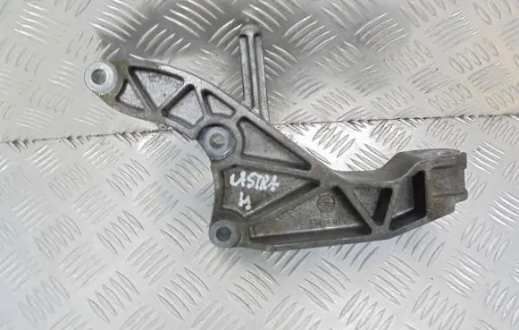 Opel Astra H Gearbox mounting bracket 24459826