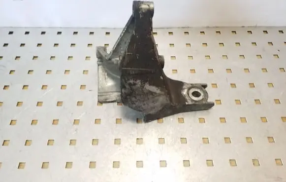 Volkswagen II LT Engine mounting bracket 074199308