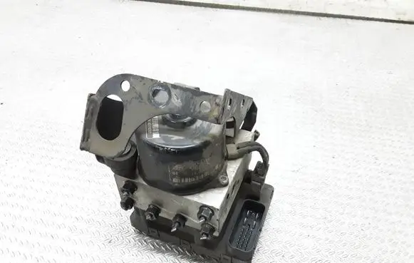 Ford Galaxy ABS Pump 1J0907379P